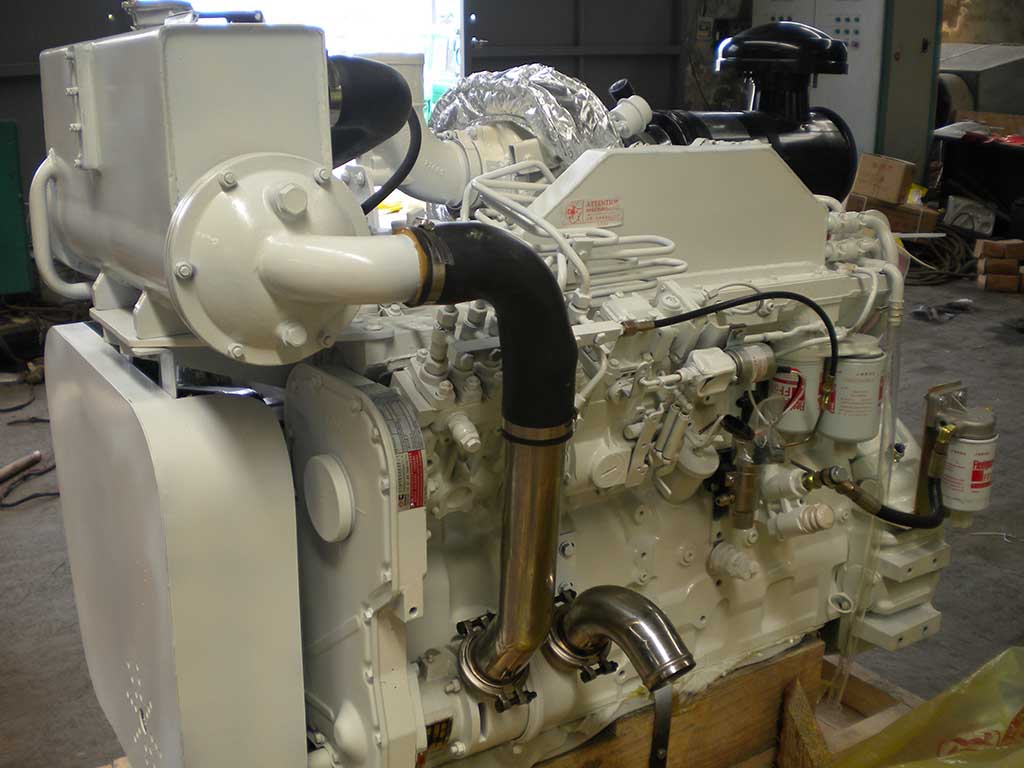 Cummins 6CTA8.3-M220 | Marine propulsion diesel engine