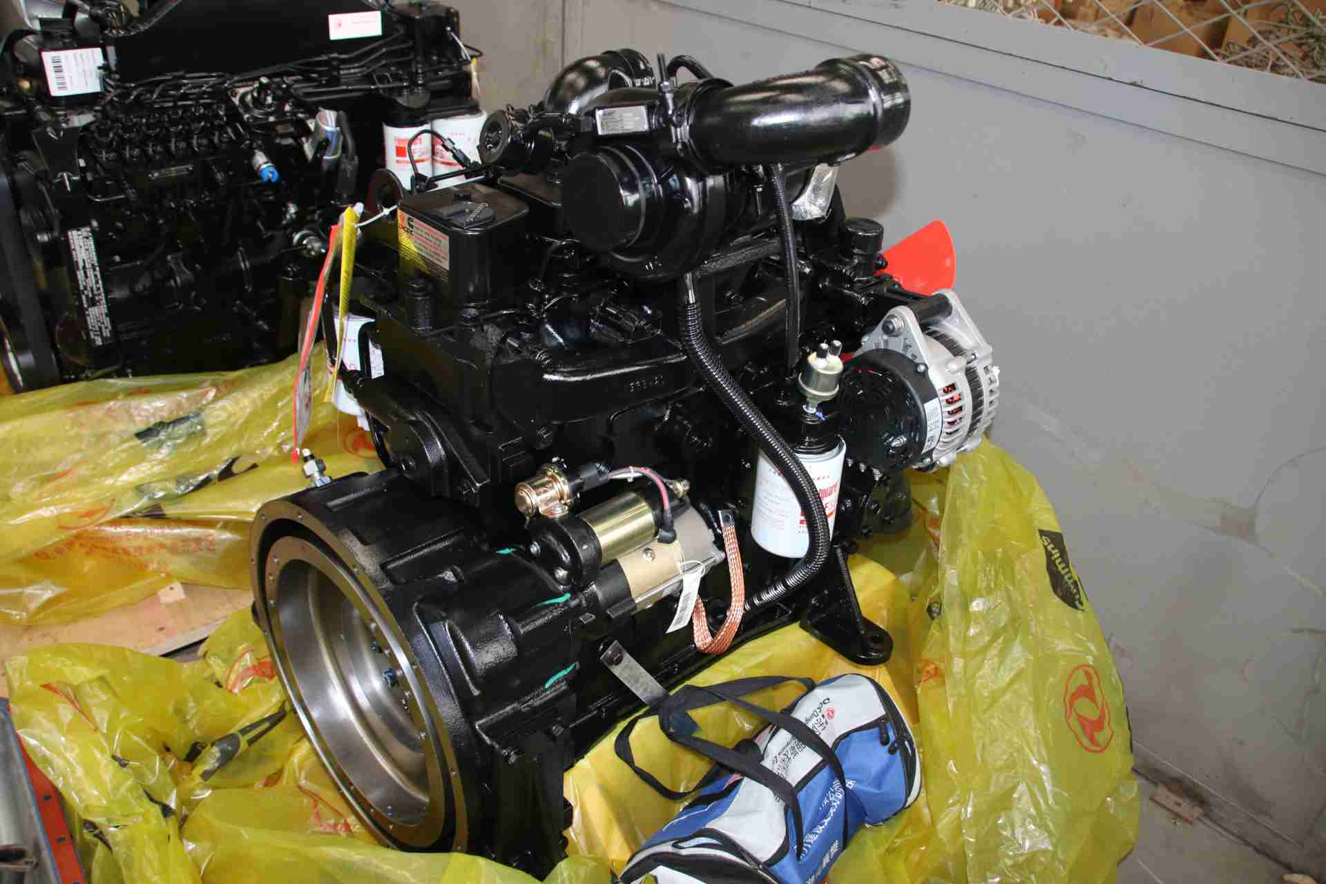 Cummins 4BT3.9-C110 Construction engine